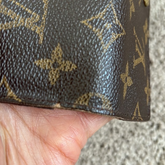 Wallets - Picture 13 of 16